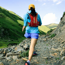 Load image into Gallery viewer, 8L Hydrating Vest Backpack: Ideal for Running and Cycling