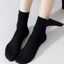 Load image into Gallery viewer, 10 Pairs Women&#39;s Ice Silk Long Tube Socks Summer Cool Mid Calf Black White Ladies