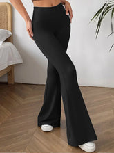 Load image into Gallery viewer, Women's Stylish Minimalist Flare Pants High Waisted Tummy Control Four Season Flare Leggings Elegant Casual Activewear Trousers