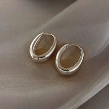 Load image into Gallery viewer, 2024 New Classic Copper Alloy Smooth Metal Hoop Earrings For Woman Fashion Korean Jewelry Temperament Girl's Daily Wear earrings