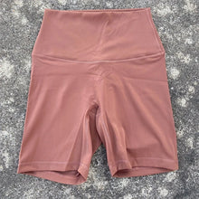 Load image into Gallery viewer, Solid Color Women Fitness Sports Short High Waist Yoga Short Leg Cycling Comprehensive Training Jog Squat Proof Internal Pocket