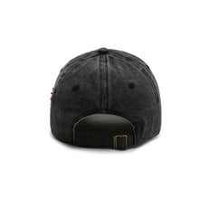 Load image into Gallery viewer, New Distressed Cotton Washed Baseball Cap Korean Outdoor Sunscreen Hat Casual And Versatile Street Spring And Autumn Sunhat
