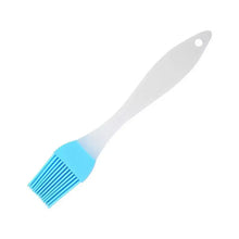 Load image into Gallery viewer, Flour pastry brush can be disassembled silicone cake brush Baking utensil brush Kitchen brush Silicone oil brush barbecue brush