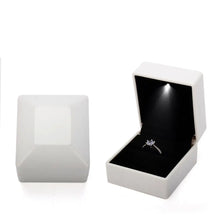 Load image into Gallery viewer, LED Light Ring Box Engagement Proposal Wedding Luxury Gift Box Red Wine Ring Case for Valentine's Day Anniversary Christmas