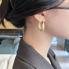 Load image into Gallery viewer, 2024 New Classic Copper Alloy Smooth Metal Hoop Earrings For Woman Fashion Korean Jewelry Temperament Girl's Daily Wear earrings