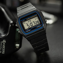 Load image into Gallery viewer, Fashion Sports Men's Digital Watch Top Brand Simple Square LED Display Casual Silicone Strap Electronic Clock for Men