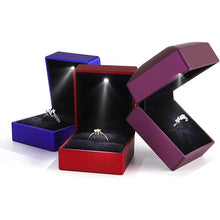 Load image into Gallery viewer, LED Light Ring Box Engagement Proposal Wedding Luxury Gift Box Red Wine Ring Case for Valentine's Day Anniversary Christmas