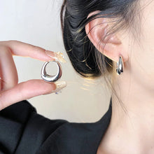 Load image into Gallery viewer, Stainless Steel Smooth Metal Chunky Hoop Earrings For Women Girls Fashion Round Circle Hoops Statement Earrings Punk Jewelry