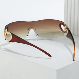 Y2K Wrap Around Fashion Sunglasses Gradient Lens Heart Design UV400 Eyewear