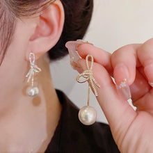 Load image into Gallery viewer, 2 Women's Silver Needle Bow Studded With Diamond Pearl Earrings, Fashionable And Niche Design, High-end And Refreshing Earrings