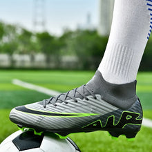 Load image into Gallery viewer, New Men Training Shoes Professional Soccer Shoes Football Boots Soccer Cleats High-quality Ultralight Outdoor Match Non-Slip