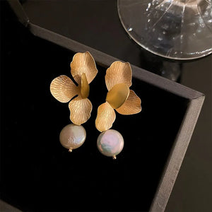 Freshwater Pearl Earrings! Vintage Gold Petal Dangle