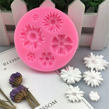 Load image into Gallery viewer, 3D Flower Silicone Mold! Fondant, Cake, Candy, Chocolate