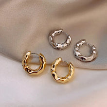 Load image into Gallery viewer, Mariasz Minimalist New Hot Sell Trendy Plated Gold Color Circle Earrings for Women Ear Hoop Earring Classic Jewelry