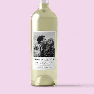 Custom Minimalist Wine Labels – Personalized Wedding Favors & Gifts