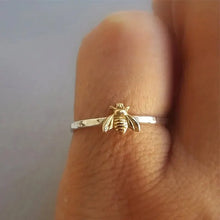 Load image into Gallery viewer, Dual-Color Cute Bee Ring - Fresh Style Animal Jewelry for Girls, Various Sizes