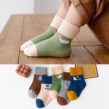 Load image into Gallery viewer, Cute Cartoon Kids Socks - 5 Pairs Warm Knit Floral Short Socks