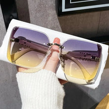 Load image into Gallery viewer, 2025 New Fashion Cool Sunglasses Women Luxury Brand Letters Anti Strong Light Vintage Rimless Sun Glasses Ladies Gafas UV400