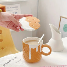 Load image into Gallery viewer, 1pc Biscuit Pattern Coffee Mug with Lid &amp; Spoon - 14.2oz Ceramic Cute Kawaii Cup