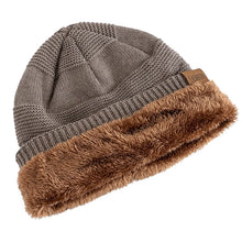 Load image into Gallery viewer, Cozy Unisex Winter Hats with Fur Lining - Stylish Warmth for Men and Women