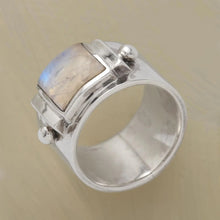 Load image into Gallery viewer, Fashionable Ladies Wedding Ring Faux Moonstone Animal Design Various Sizes