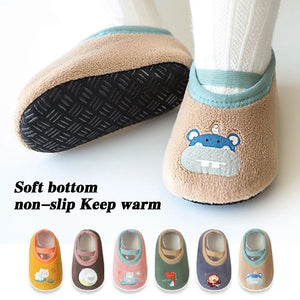 Cozy Anti-Slip Baby Socks with Rubber Soles - Cute and Warm Footwear for Toddlers