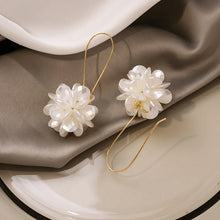 Load image into Gallery viewer, 2PC Women's Fashion Trend DIY Pearl Petal Ball Earrings Outdoor Travel Carnival Banquet Party Holiday Dressing Gifts