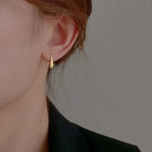 Load image into Gallery viewer, Silver Water Drop Shape Earrings for Women  Simple Temperament Ins Retro Jewelry Party Birthday