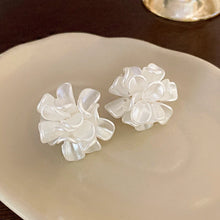 Load image into Gallery viewer, White Acrylic Flocking Three-dimensional Flowers Stud Earrings for Women Sweet Floral Girl Earring Versatile Fashion Ear Jewelry