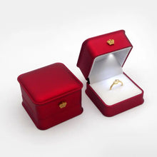 Load image into Gallery viewer, 1 Pcs LED Jewelry Ring Box Luxury Velvet Rubber Necklace Pendant Gifts Display With Light For Proposal Engagement Wedding Case