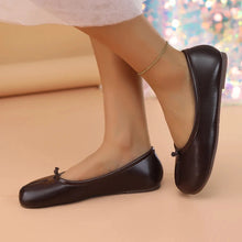 Load image into Gallery viewer, 2026 All-Season New Women's Gentle Flat Sole Flats - Bowknot Comfortable Mom Shoes, Multiple Options Available Casual Shoes