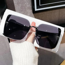 Load image into Gallery viewer, 2025 New Fashion Cool Sunglasses Women Luxury Brand Letters Anti Strong Light Vintage Rimless Sun Glasses Ladies Gafas UV400
