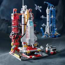 Load image into Gallery viewer, Lunar Lander Building Blocks - Spaceship Spaceport Rocket Shuttle Construction Set