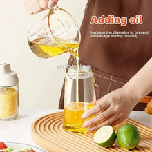 Load image into Gallery viewer, 2 in1 Plastic Kitchen Barbecue Cooking Oil Spray Bottle Olive Oil Dispenser Oil Jar Baking Vinegar Soy Sauce Spray Container