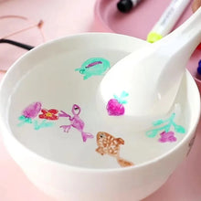 Load image into Gallery viewer, Water Floating Pen Magical Ink Pens With Spoon Floating Color Water Painting Floating Chalk Art Graffiti Drawing Set For Kids