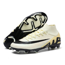 Load image into Gallery viewer, New Men Training Shoes Professional Soccer Shoes Football Boots Soccer Cleats High-quality Ultralight Outdoor Match Non-Slip