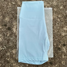 Load image into Gallery viewer, Solid Color Women Fitness Sports Short High Waist Yoga Short Leg Cycling Comprehensive Training Jog Squat Proof Internal Pocket