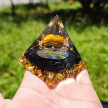 Load image into Gallery viewer, Orgonite Energy Pyramid - Natural Amethyst Crystal Chakra Healing Tool - Resin Stone Craft Gift
