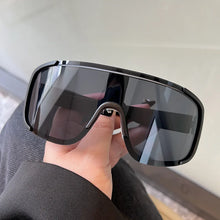 Load image into Gallery viewer, New Y2K Style Cycling Sunglasses Windproof Glasses for Men Women Retro-Reflective Sheeting Lens Road Riding Sport Glasses