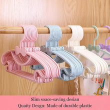 Load image into Gallery viewer, 4Pcs Children Clothes Hanger Portable Display Baby Clothing Organizer Hangers Set