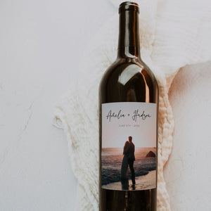 Custom Minimalist Wine Labels – Personalized Wedding Favors & Gifts