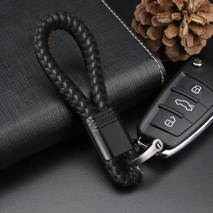 Hand Woven Leather Rope Keychain with Horseshoe Buckle - Stylish Car Key Ring Gift