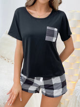 Load image into Gallery viewer, Women's new style pajamas set Black top plaid shorts two-piece casual home wear