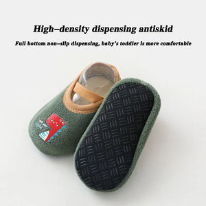 Cozy Anti-Slip Baby Socks with Rubber Soles - Cute and Warm Footwear for Toddlers
