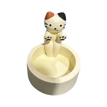 Load image into Gallery viewer, Kitten Candle Holder Cute Cat Candlestick Creative Aromatherapy Candle Holder Durable High Tempe Cartoon Candlestick Decoration