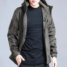 Load image into Gallery viewer, Men Softshell Fleece Jacket Windproof Outdoor Hiking Winter Coat