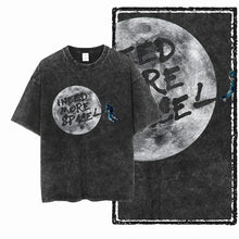 Load image into Gallery viewer, SA ASTRONAUT SPACE THEMES Printed Cotton Acid Washed Graphic Unisex T Shirt Cool Streetwear Men Tshirts Big Size Tee for men