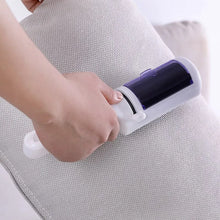 Load image into Gallery viewer, Electrostatic Lint Remover! Clothes, Pet Hair, Portable
