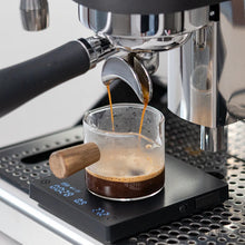 Load image into Gallery viewer, TIMEMORE Scale Black Mirror Mini Pour over Espresso Scale With Brewing Flow Rate and Heat Insulation Pad Electronic Coffee Scale