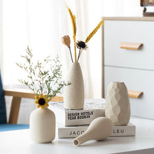 Load image into Gallery viewer, Ceramic Flower Vase Retro Table Decorative Vase Dried Flower Arrangement Pot Home Wedding Gifts Aesthetic Vase Desktop Ornament